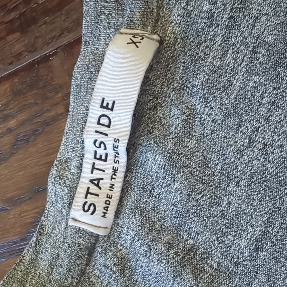 STATESIDE I Heather Gray Cap Short Sleeve Crew Neck Top with Faux Side Knot, XS - Picture 7 of 11